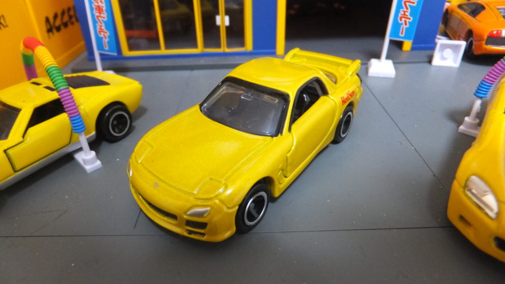 ドリームトミカ SP 頭文字D FD3S RX-7 （赤城レッドサンズ